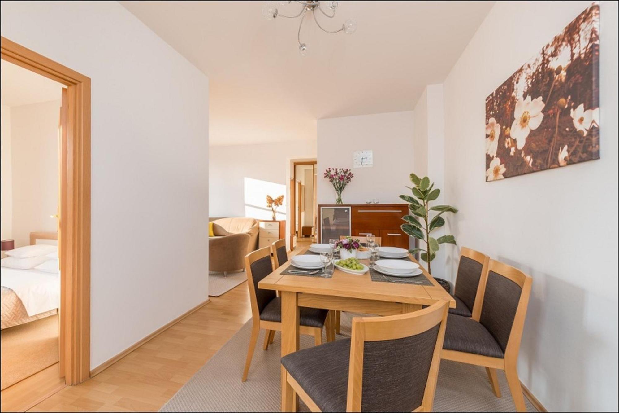 P&O Apartments Zgoda 바르샤바 외부 사진