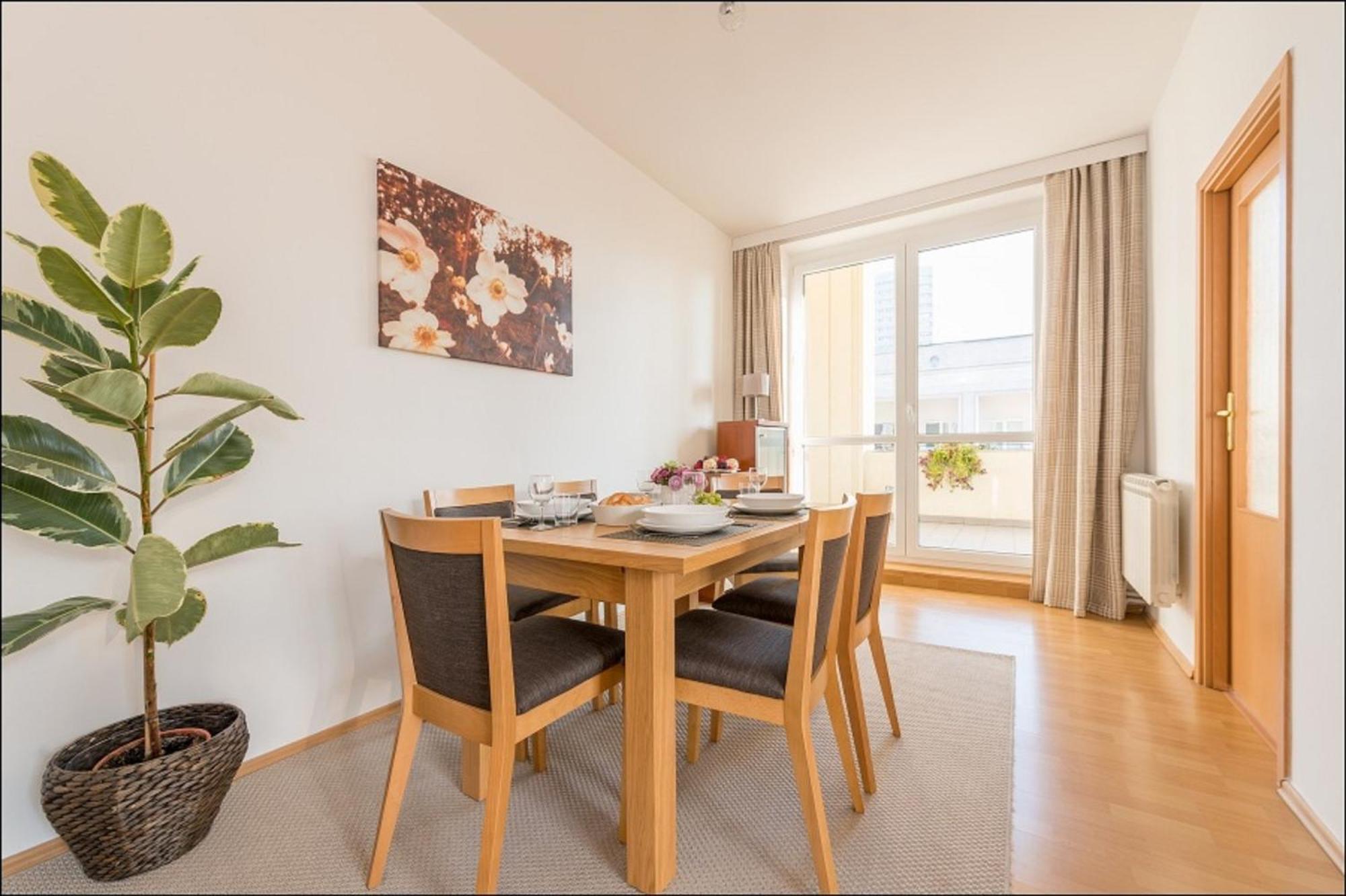 P&O Apartments Zgoda 바르샤바 객실 사진